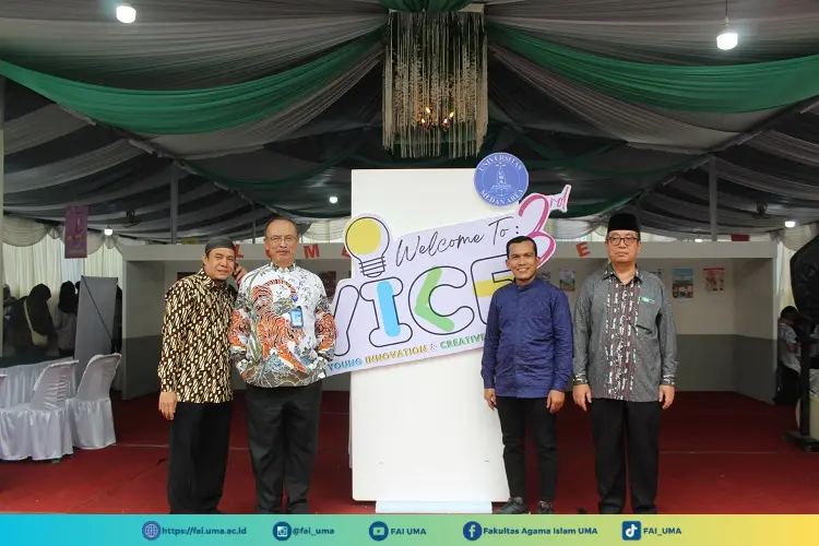 foto-bersama-di-youth-innovation-and-creative-exhibition-yice-3rd