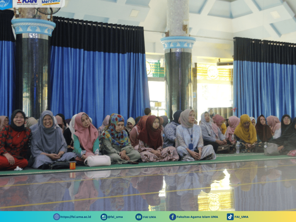 peserta-perempuan-kesadaran-berjamaah-di-masjid-uma-merajut-ukhuwah-mengharap-berkah-allah