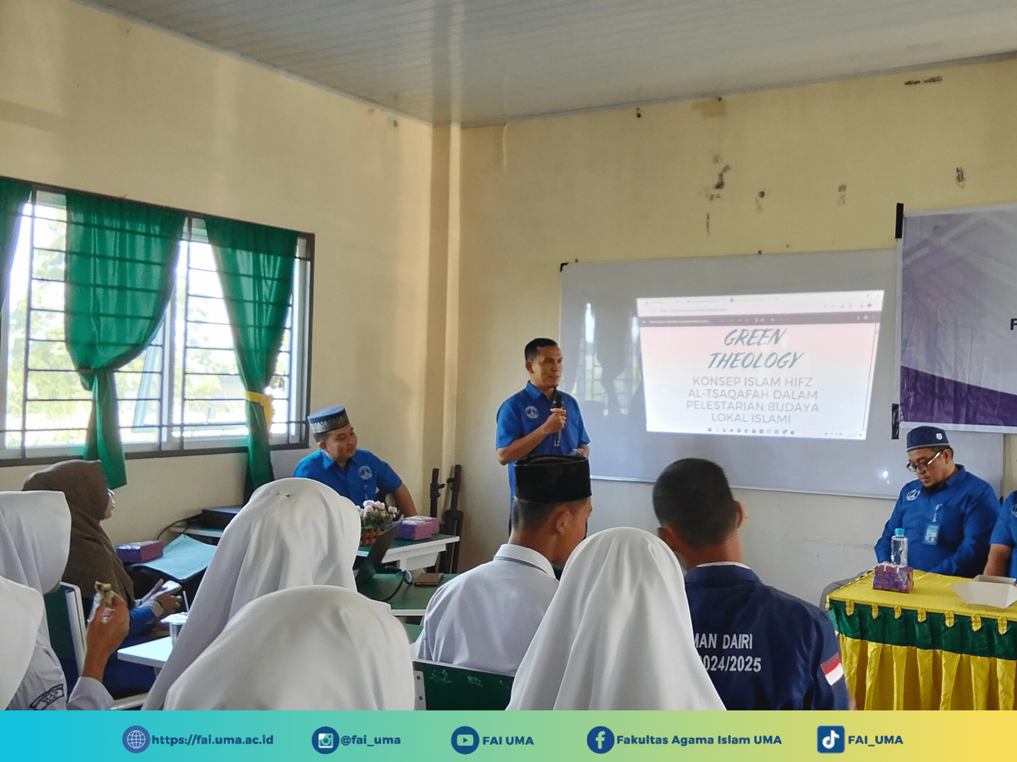 Narasumber Kegiatan Promosi FAI UMA Dalam Bentuk PKM Ke MAN Dairi Sinergi Tingkatkan Pendidikan Islam Berbasis Budaya Lokal-min